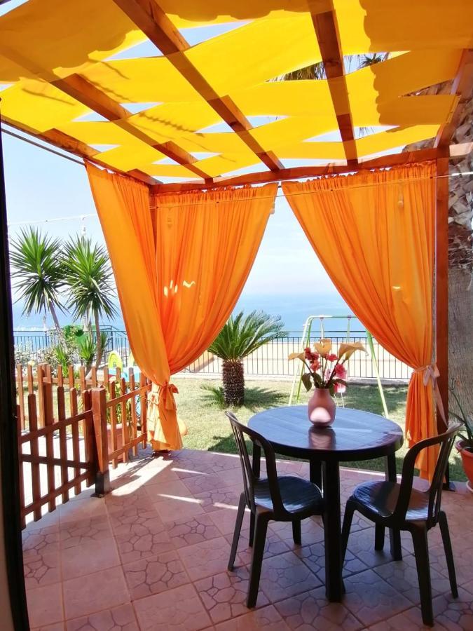 B&B "L'Eco Del Mare" Агрополі Екстер'єр фото